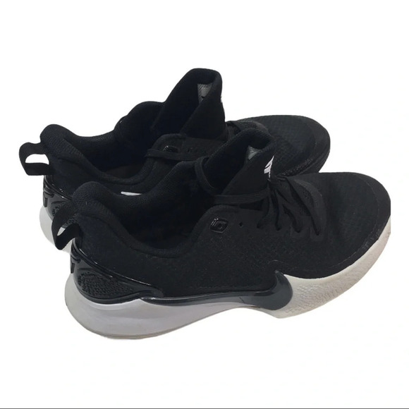 B2 Men’s Nike Mamba Focus Kobe Basketball Shoes 8 main image 5